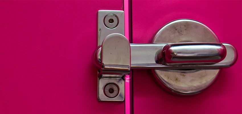 Childproof Gate Lock in Cupertino, California