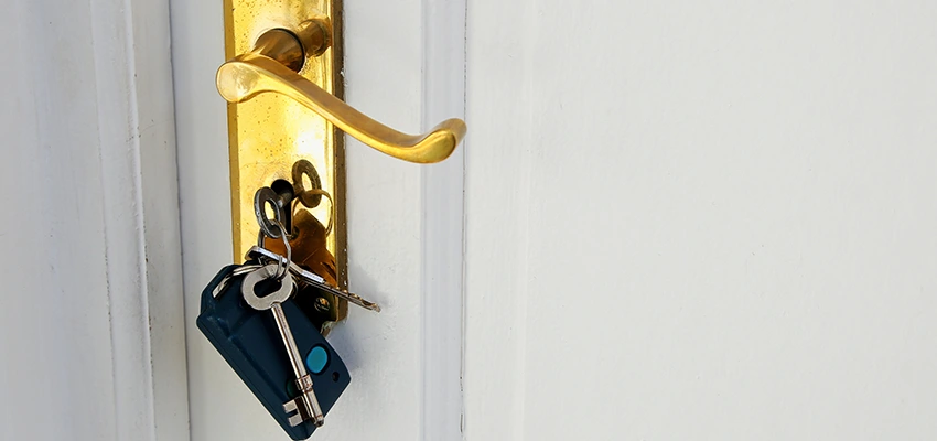 Broken Door Key Extraction in Cupertino, CA